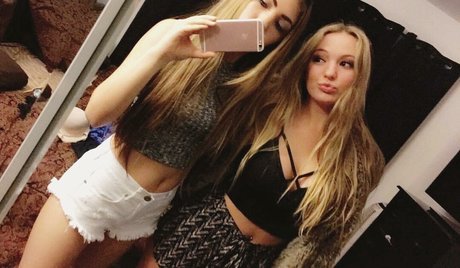 Kimi McFarland model free photos