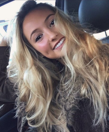 Kimi McFarland hot actress img