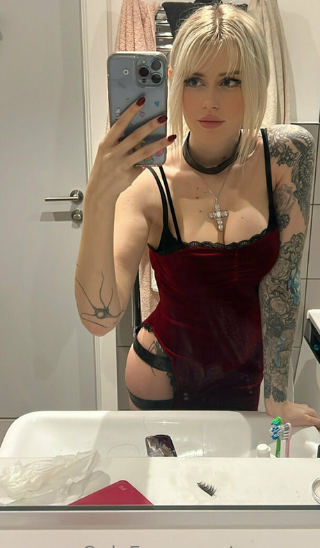 busty blonde onlyfans beautiful xxx photo