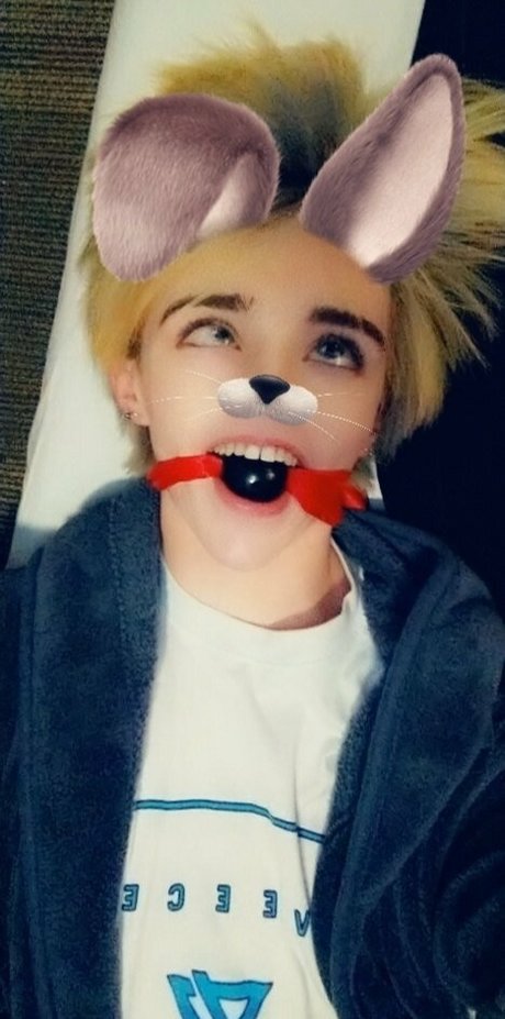 olluther pornographic actress photos