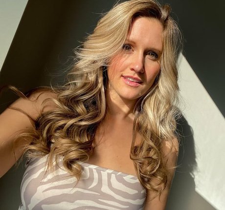 Rae Fitness pornstar hot photo