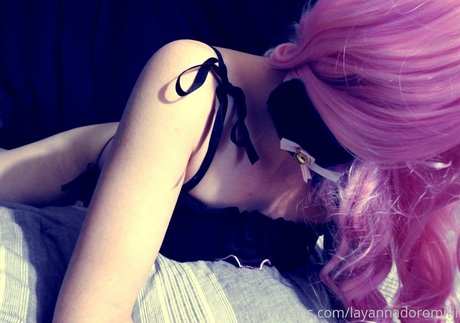 teen lesbian onlyfans free picture