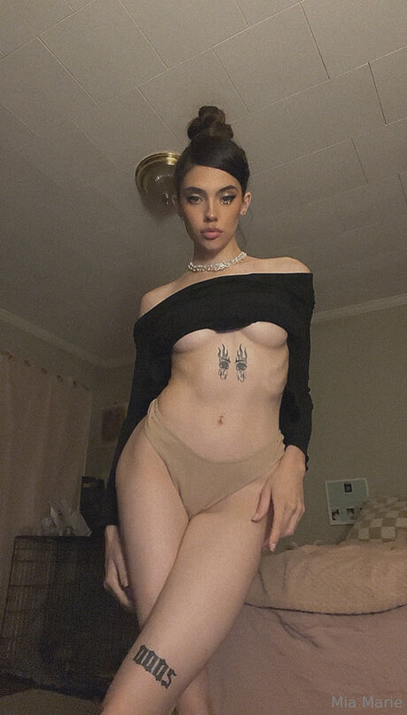 miaxomarie perfect actress pics