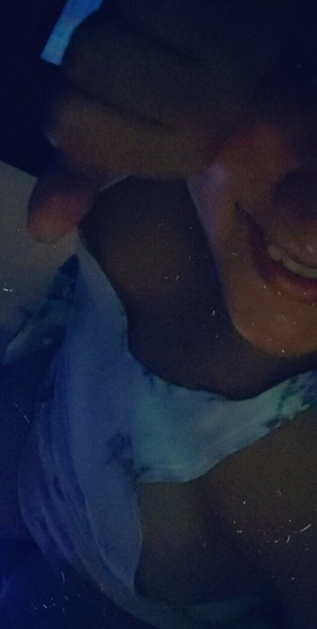 girllola exclusive pornstar pics