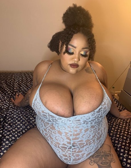 supersaiyanboobs model free gallery