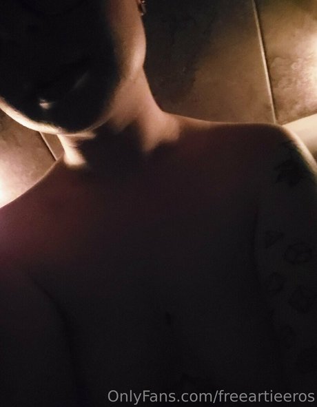 freeartieeros perfect actress photo