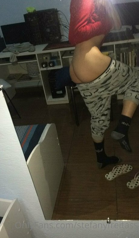 stefanyfreitass exclusive actress images