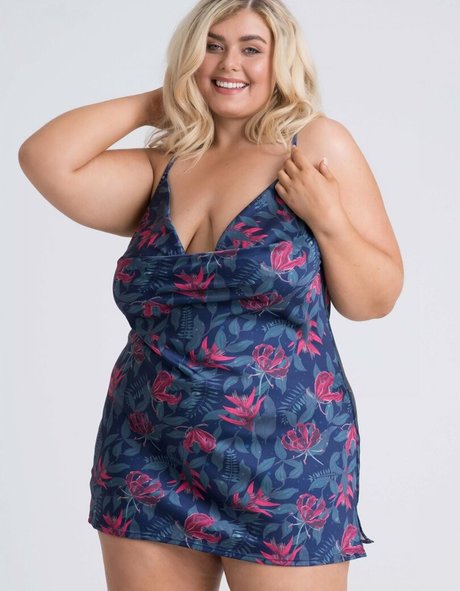 Izzy Nicholls star pornographic galleries