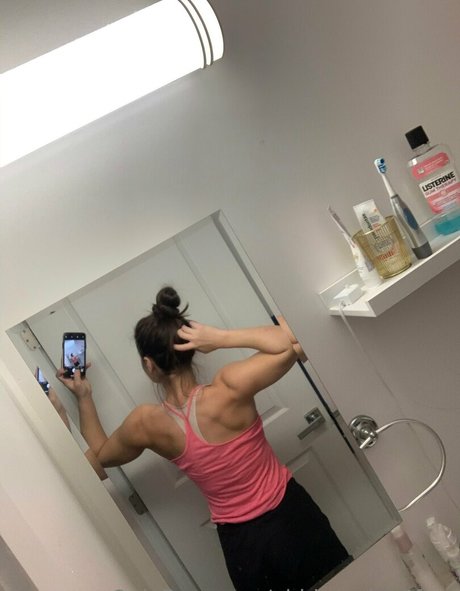 abbiemaley4free model porn galleries