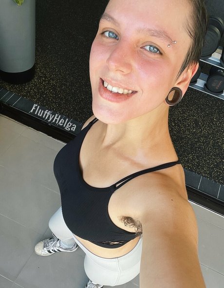 fluffyhelga free page erotic model image