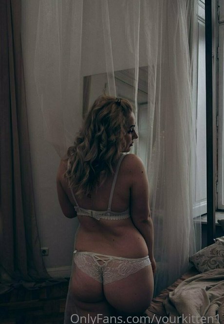 yourkitten1 adult actress img