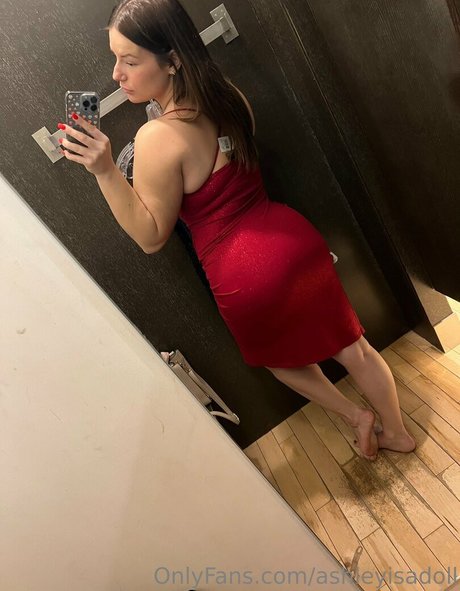 ashleyisadoll xxx pornstar photos