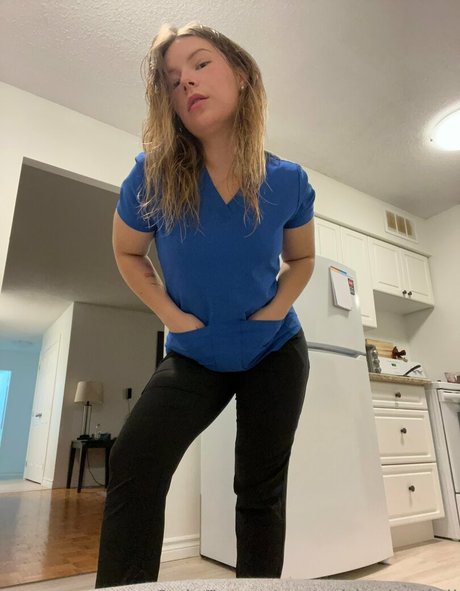 ashleyisadoll top model photo