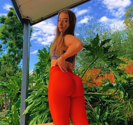 Isobel H top pornstar picture