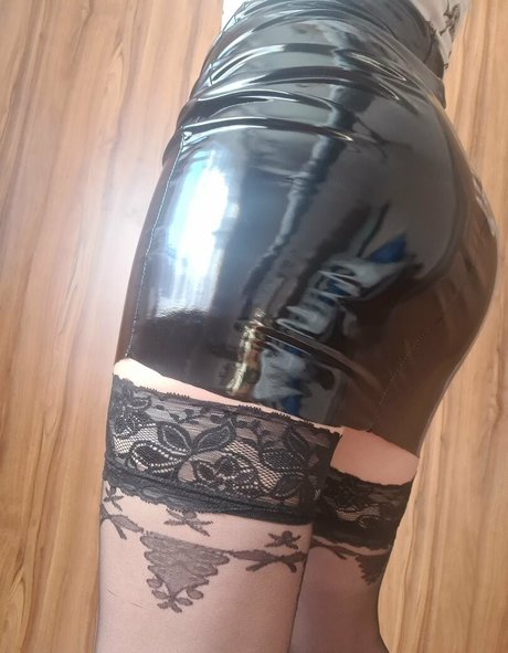 mature slut onlyfans beautiful naked galleries