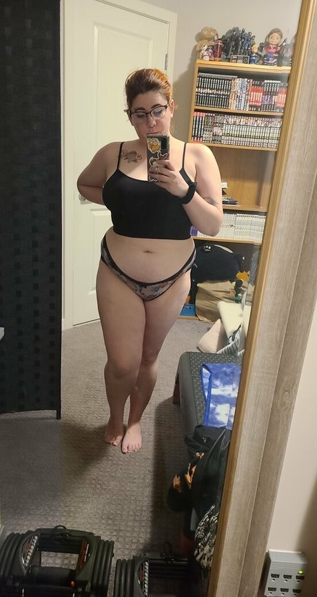 mrandmrstwofaced model top photo