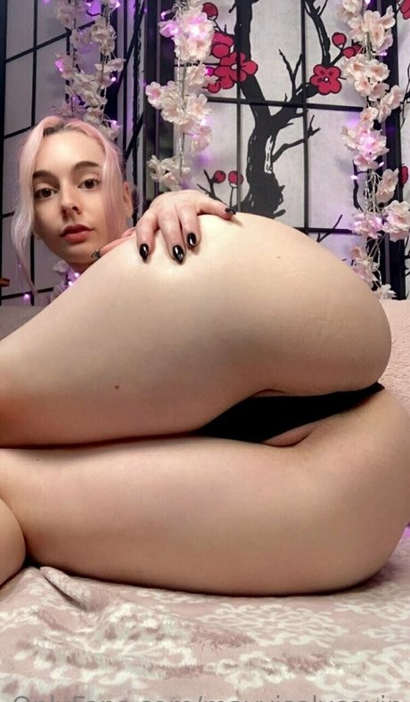 famous nude onlyfans adult archive