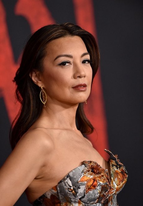 Ming Na Wen hd model gallery