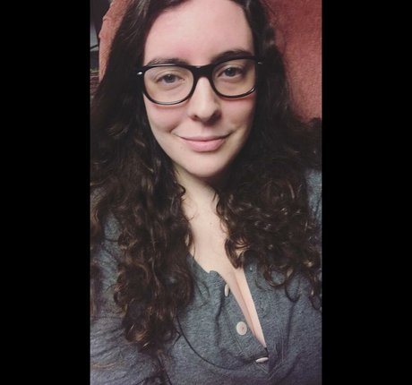 Kara Greene_ Profile photo