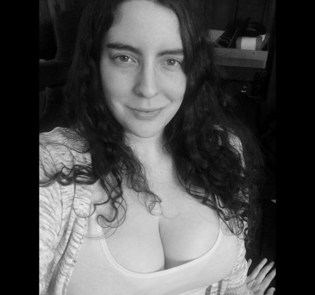 Kara Greene_ model nude image