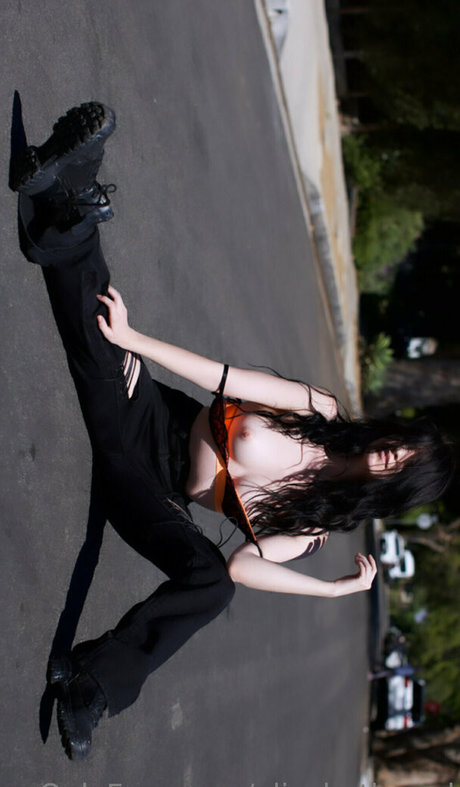 sexy mom onlyfans free photos