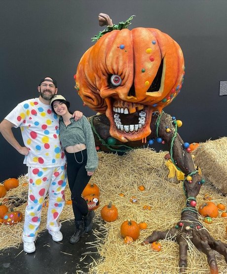 old lady onlyfans naked pic