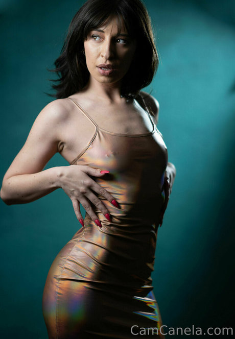 camcanela star xxx galleries