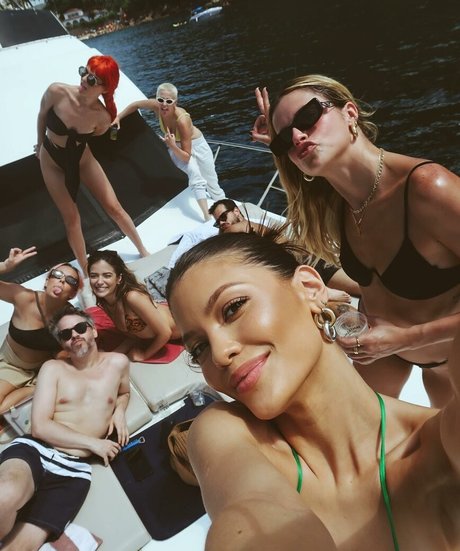 Vitoria Strada pornstar nude photo