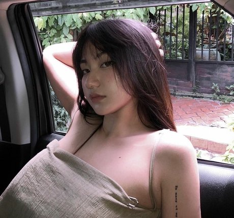 lil zogbabe exclusive pornstar picture