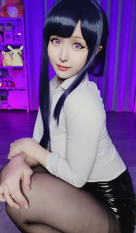 Lewd Cosplayer star hot images