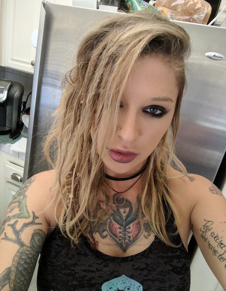 kleiovalentien nice actress photo