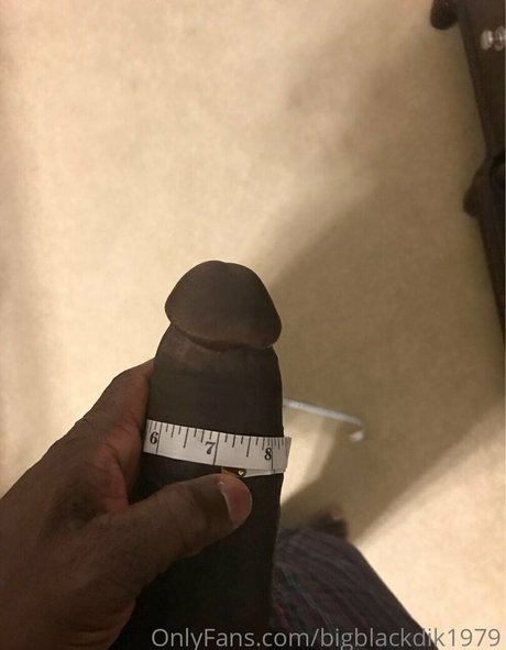 bigblackdik1979 model nude gallery