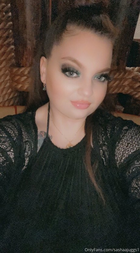 sashaajuggs1 pornstar nude pics