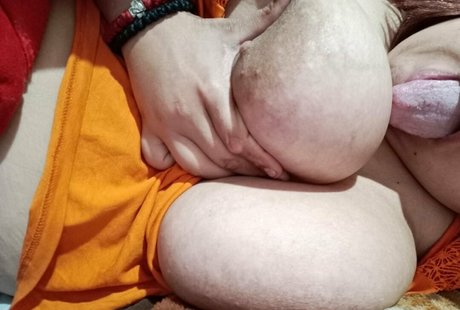 mocnakorusia nudes actress image