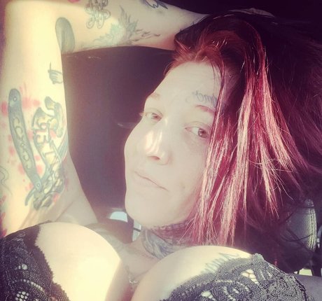 ChrystalNevius model art image