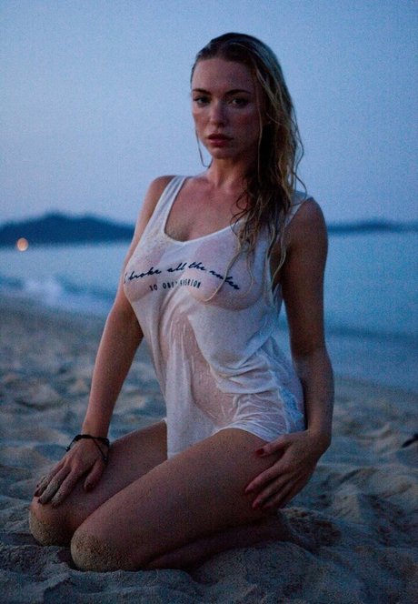 asian small tits onlyfans hot nude pics