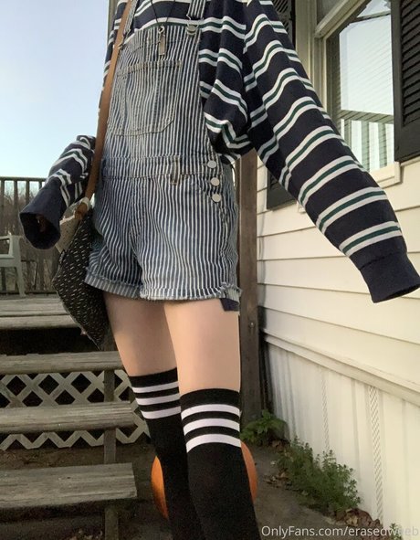 erasedweeaboo free model hot images