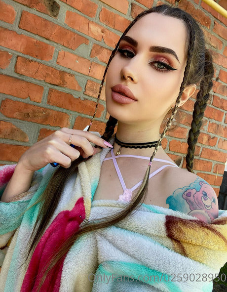 nicole callme pornstar hd img