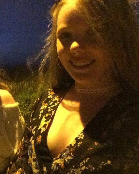 goth trans onlyfans erotic image