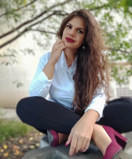 Eliza Stefanova perfect actress pictures