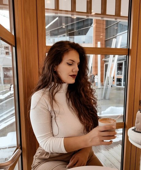 Eliza Stefanova model free archive