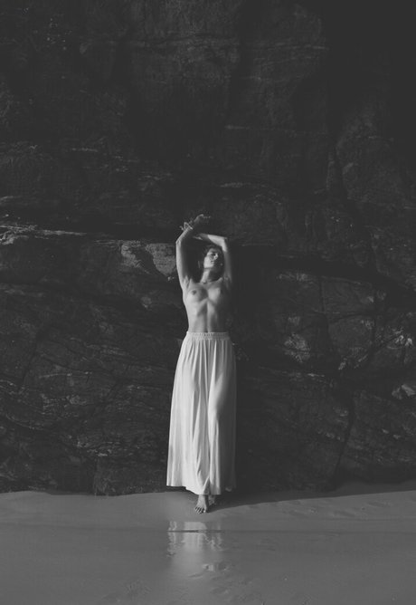 Heloisa Vecchio nudes actress galleries