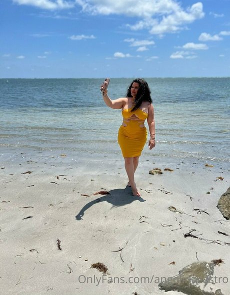 angelinacastro model art gallery