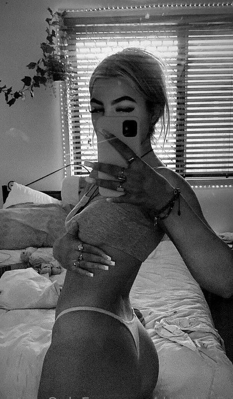 dooriboys pornographic star pic