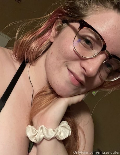 lucigonewild naked star photos