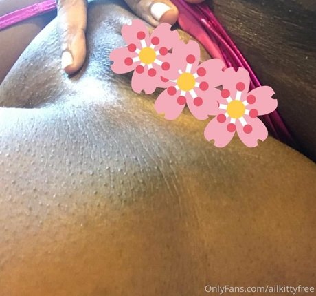 ailkittyfree star pornographic photo