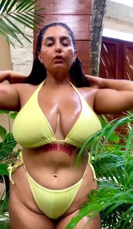 chippynonstopof model naked pictures