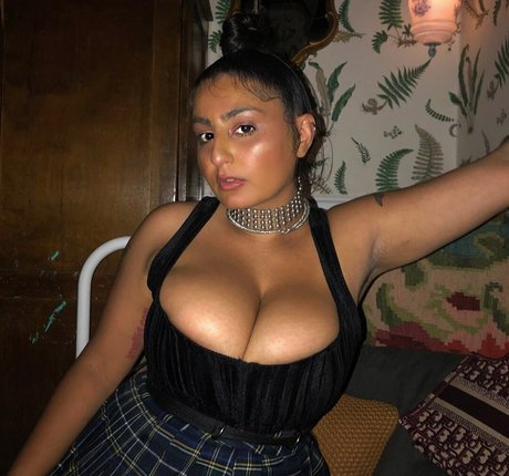 chippynonstopof hd model images