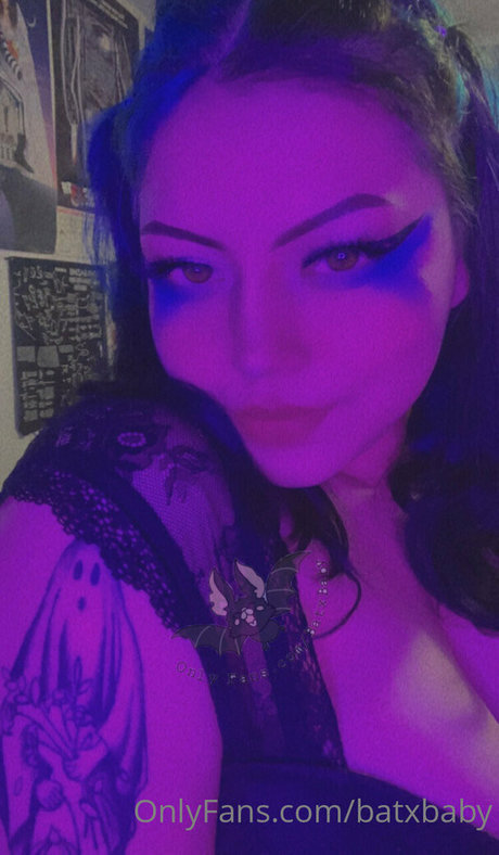 batxbaby model adult image