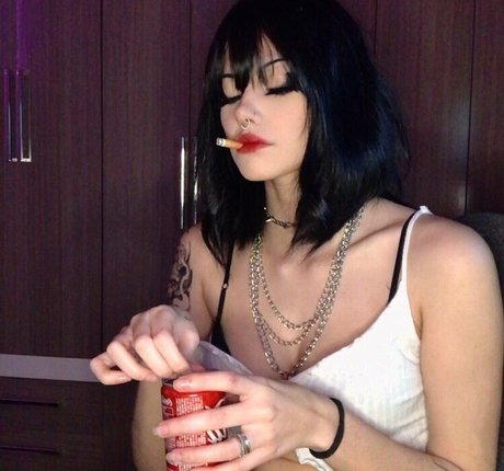 muscle girls onlyfans erotic image